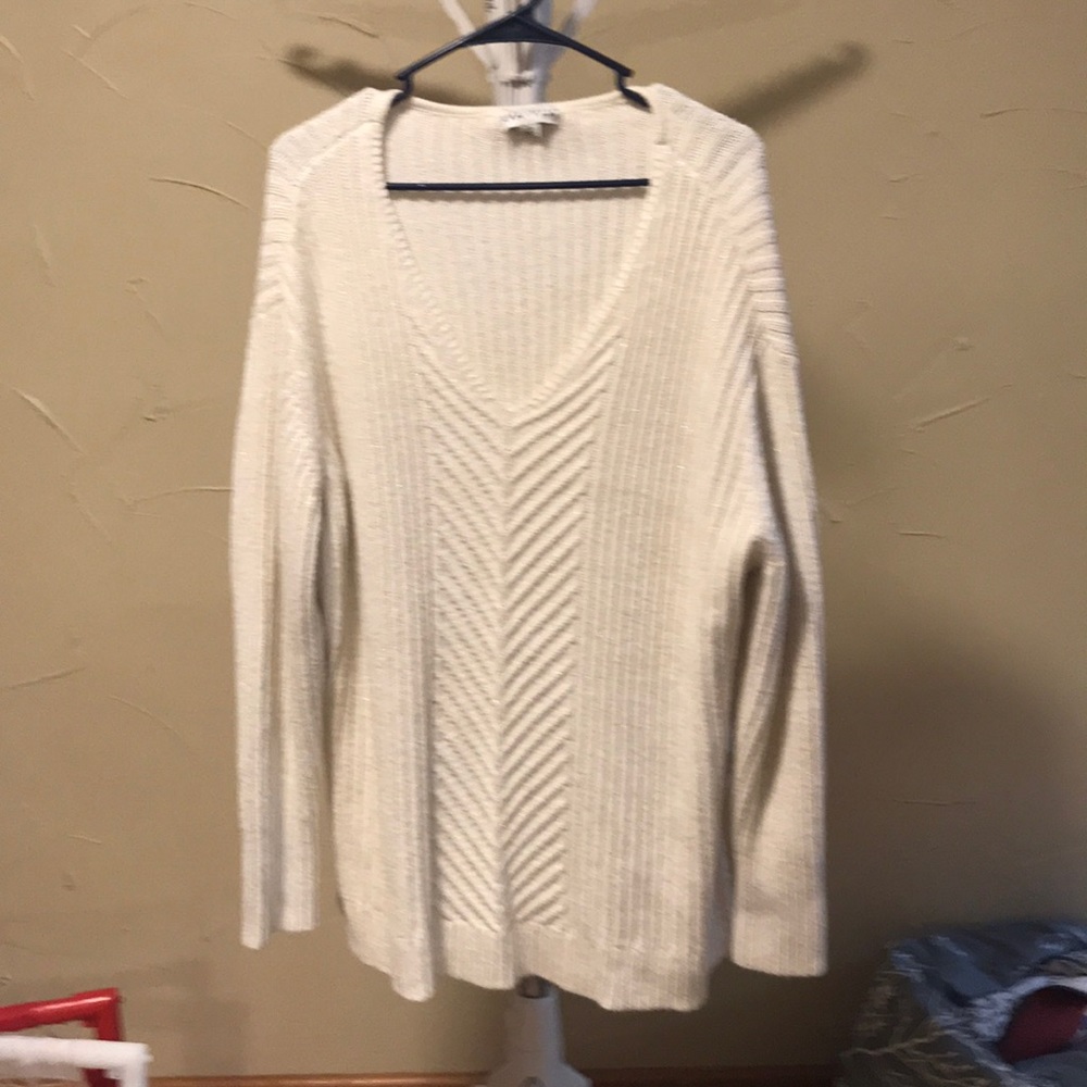 Women’s sweater